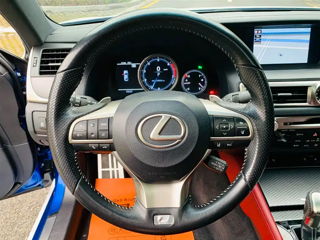 Lexus GS 2017 300 F SPORT фото 18