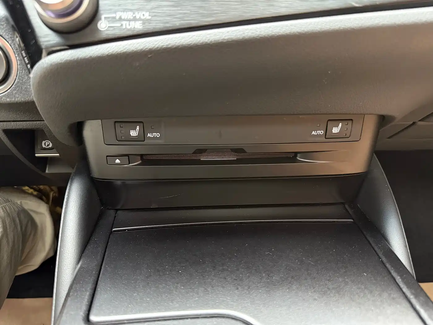 Lexus ES 2021 260 Excellence Edition фото 10