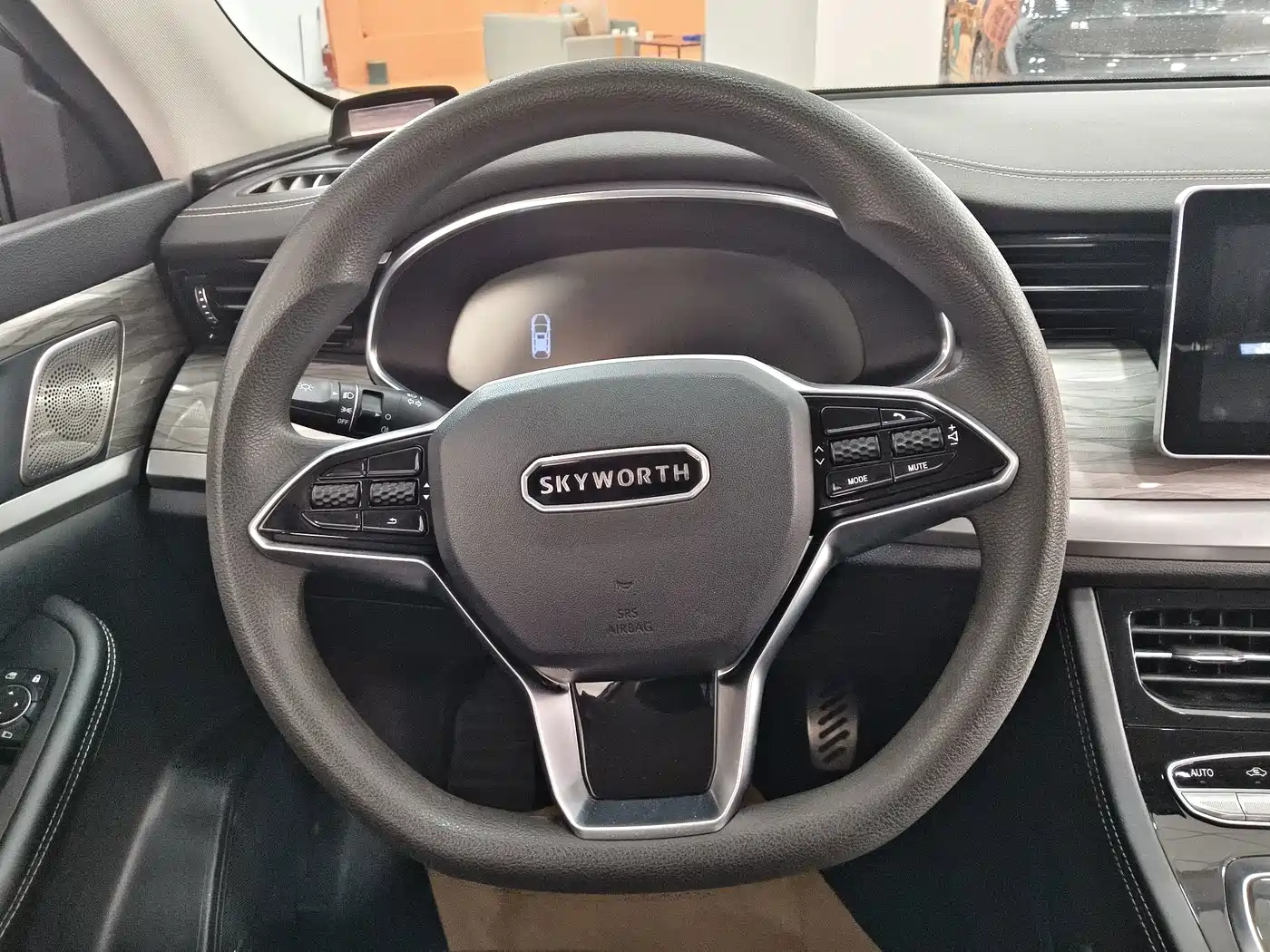 Skyworth Auto Skyworth EV6 2022 2021 410 Travel Edition