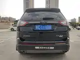 Фото 12 - Ford Edge
