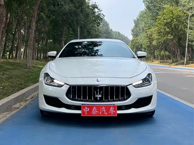 Maserati Ghibli 2021 2.0T Edge Edition — фото 2