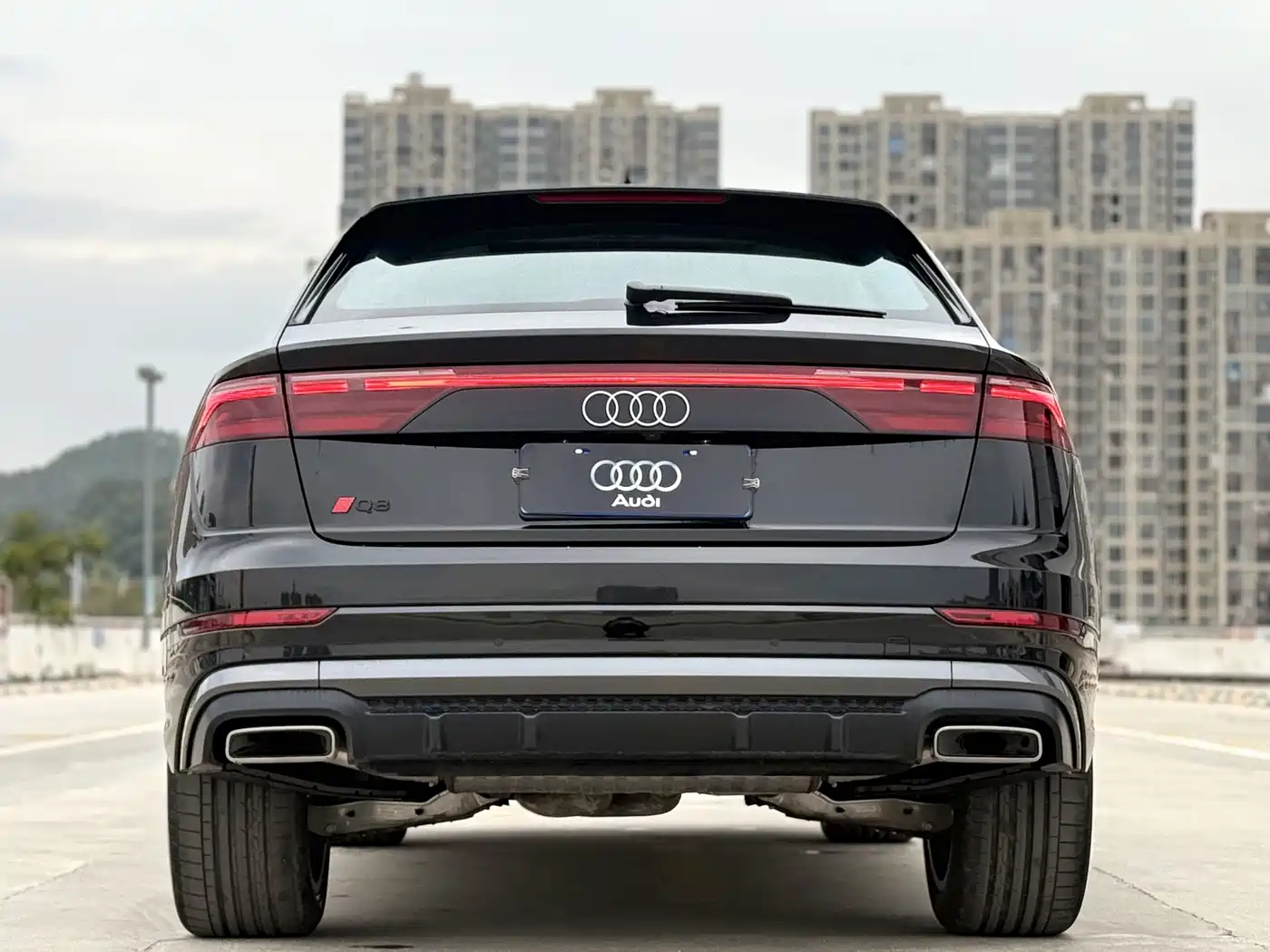 Audi Q8 2024 55 TFSI Luxury Sport фото 10