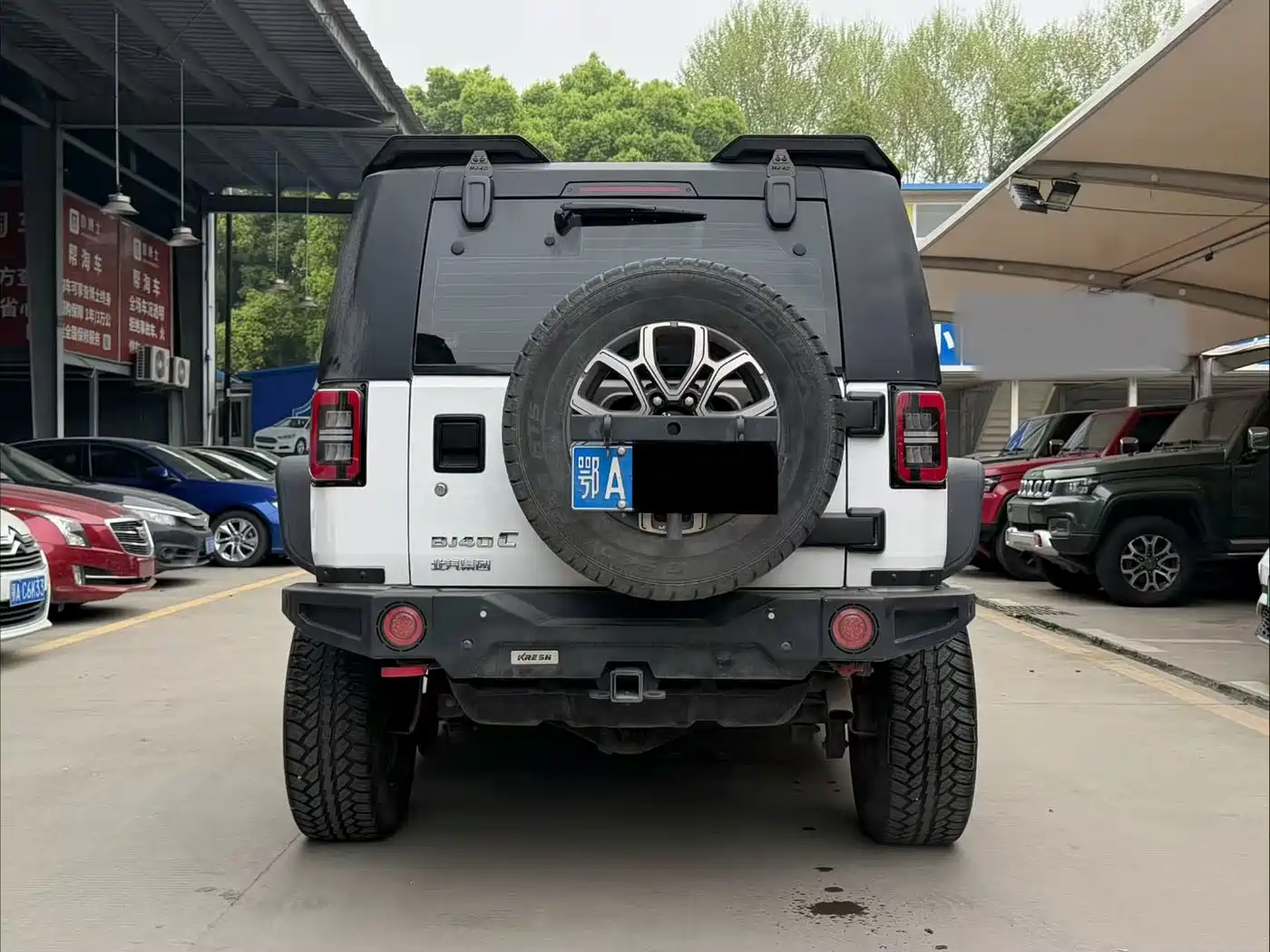 BAIC ORV Beijing Offroad BJ40 2023 2.0T Auto 4WD Urban Hunter Knight Edition фото 8