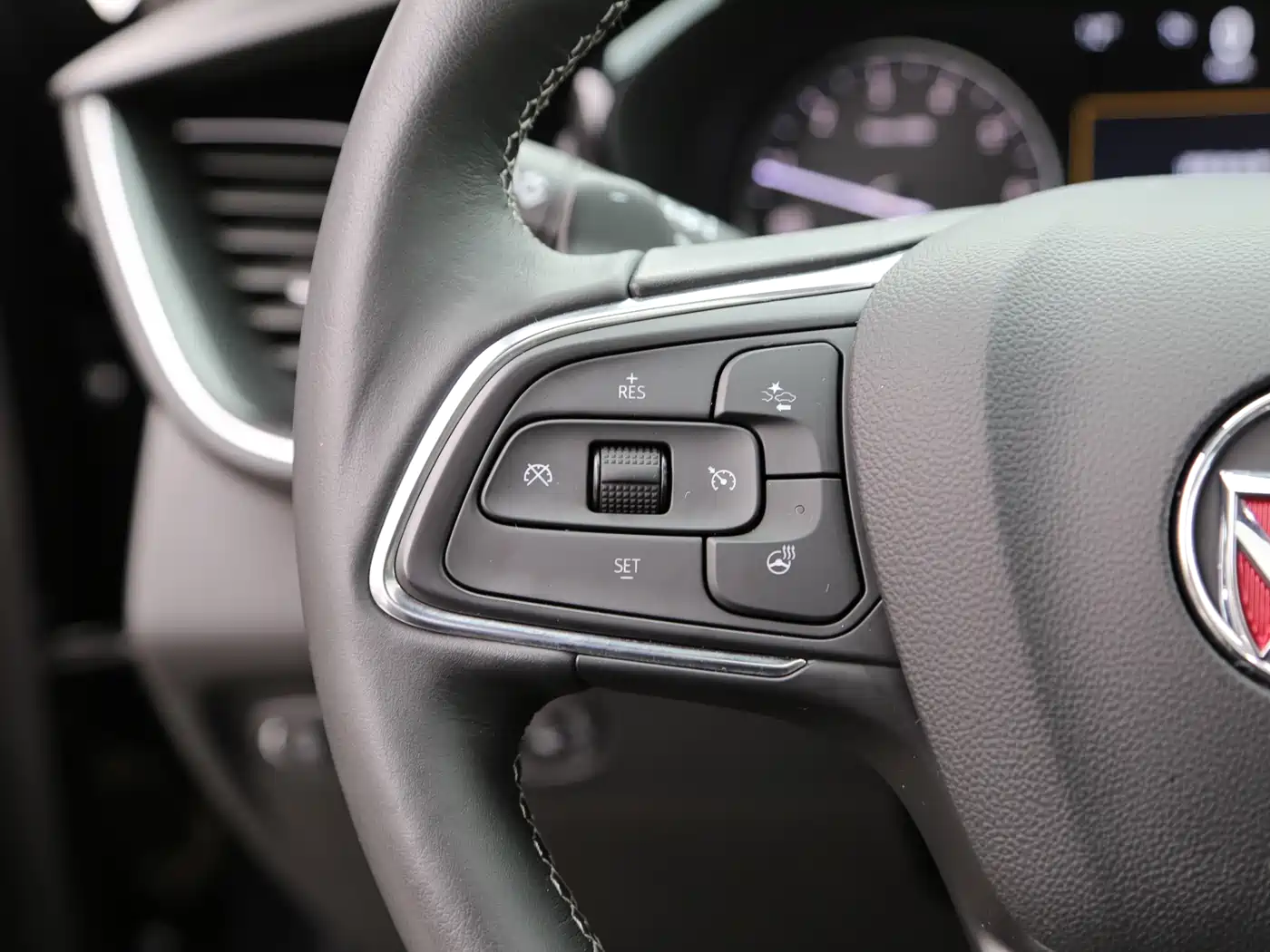 Buick Envision Plus 2022 Enclave Plus 652T 5-Seater Luxury фото 10
