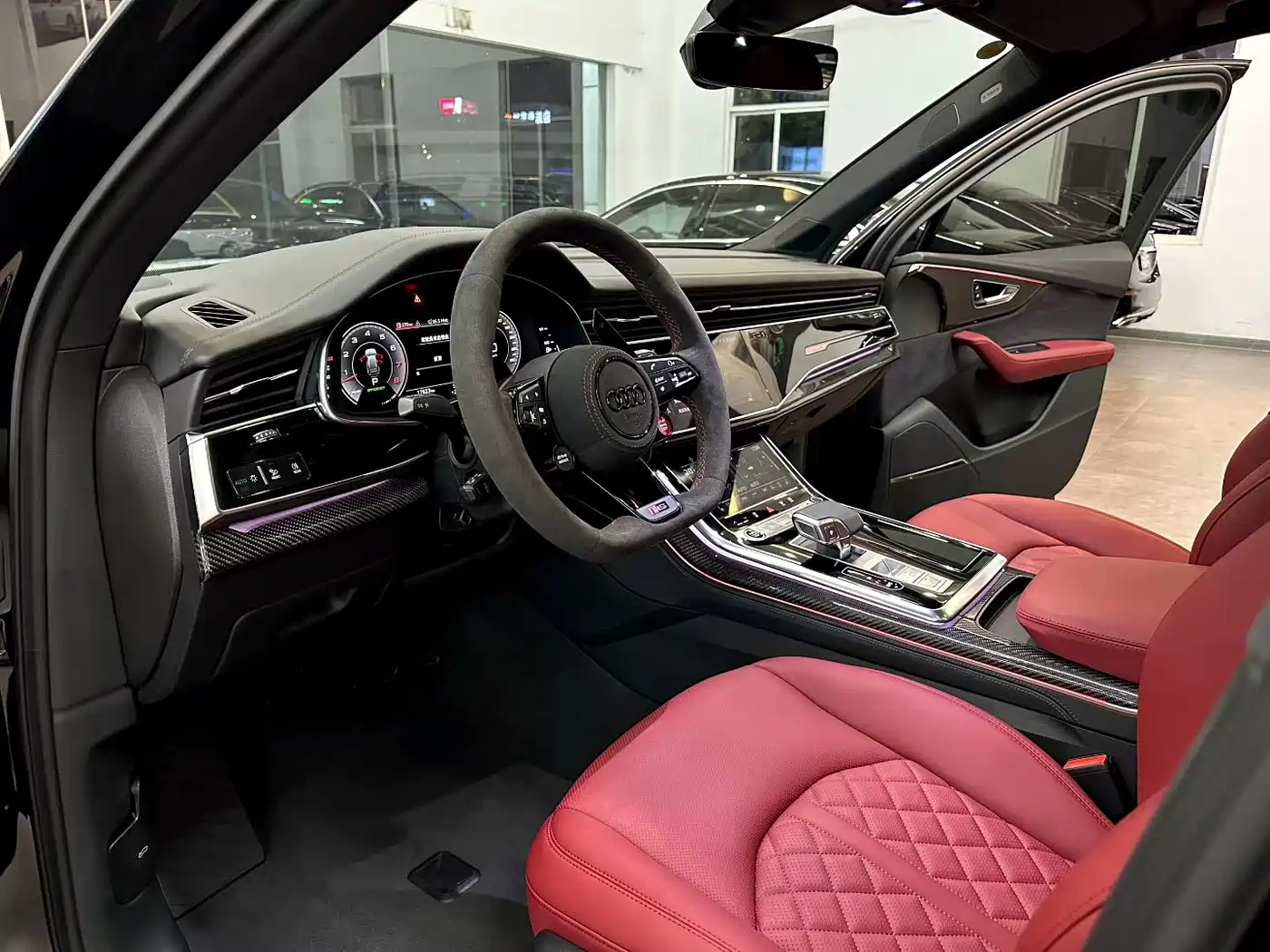Audi Q7 2023 55 TFSI quattro S line Ice & Snow Sport Edition фото 6