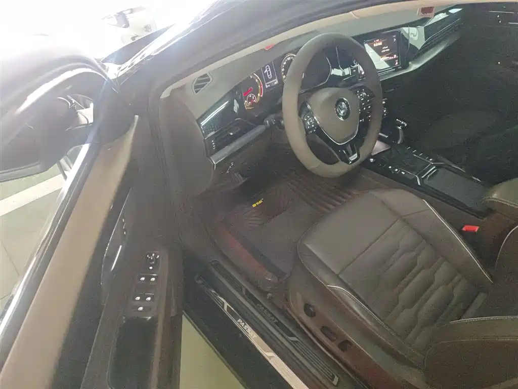 Volkswagen Passat 2019 330TSI Elite (China V) фото 12