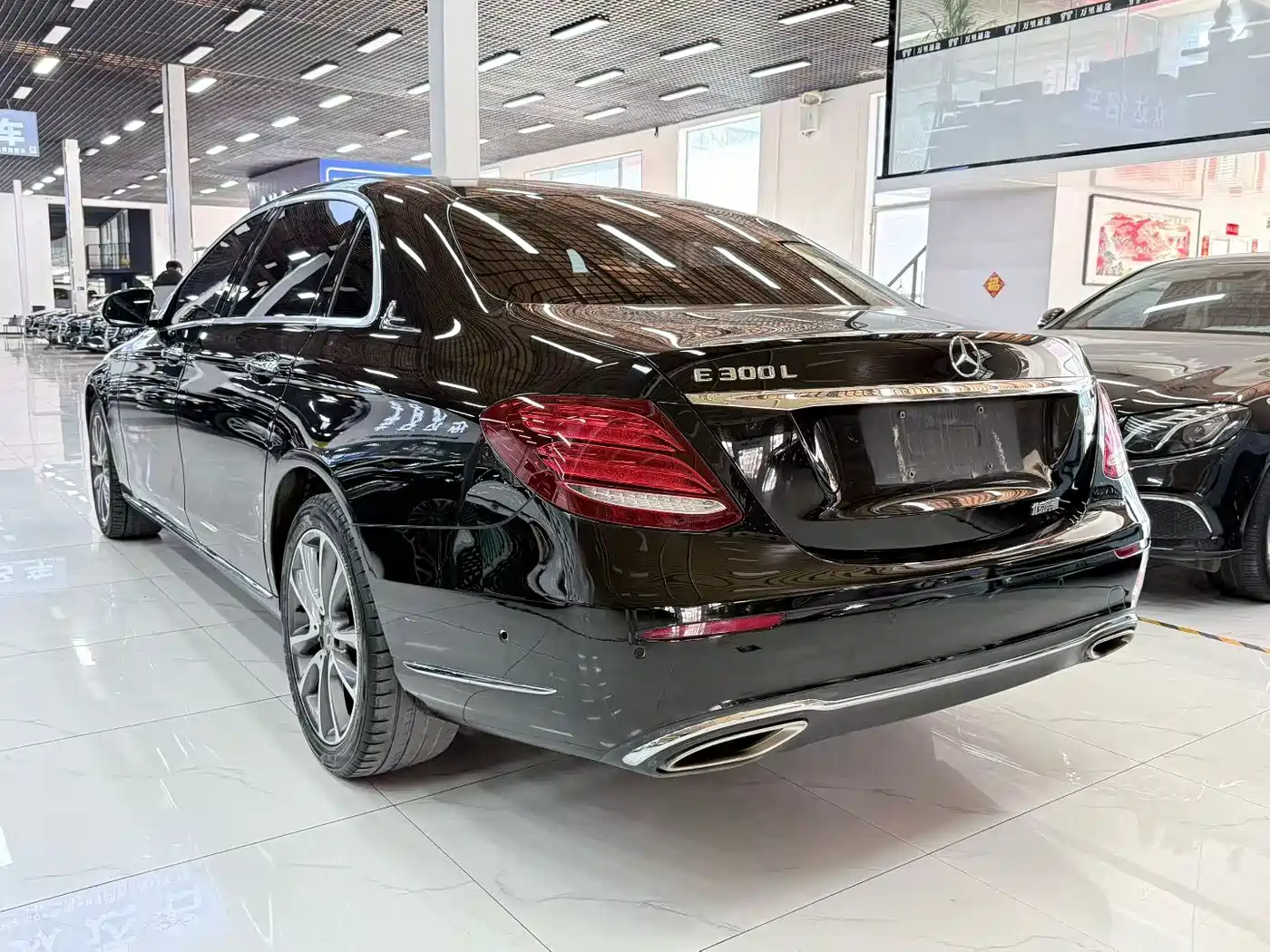 Mercedes-Benz E-Class 2018 Facelift E 300 L Fashion фото 8