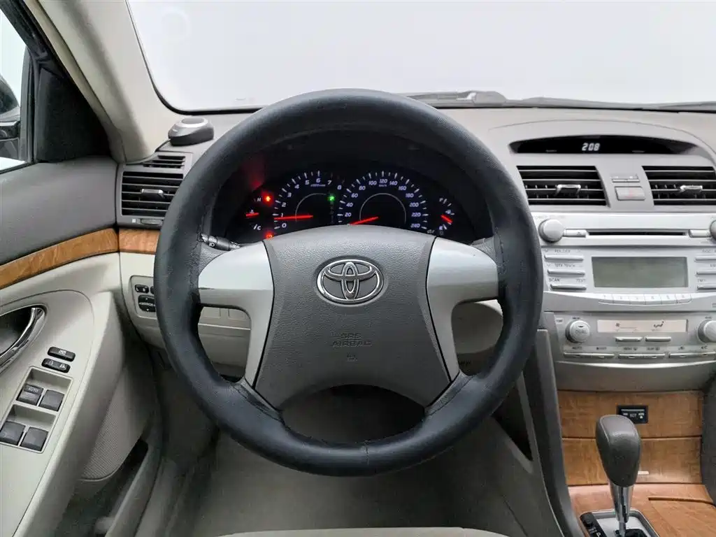 Toyota Camry 2012 200E Classic Elite фото 11