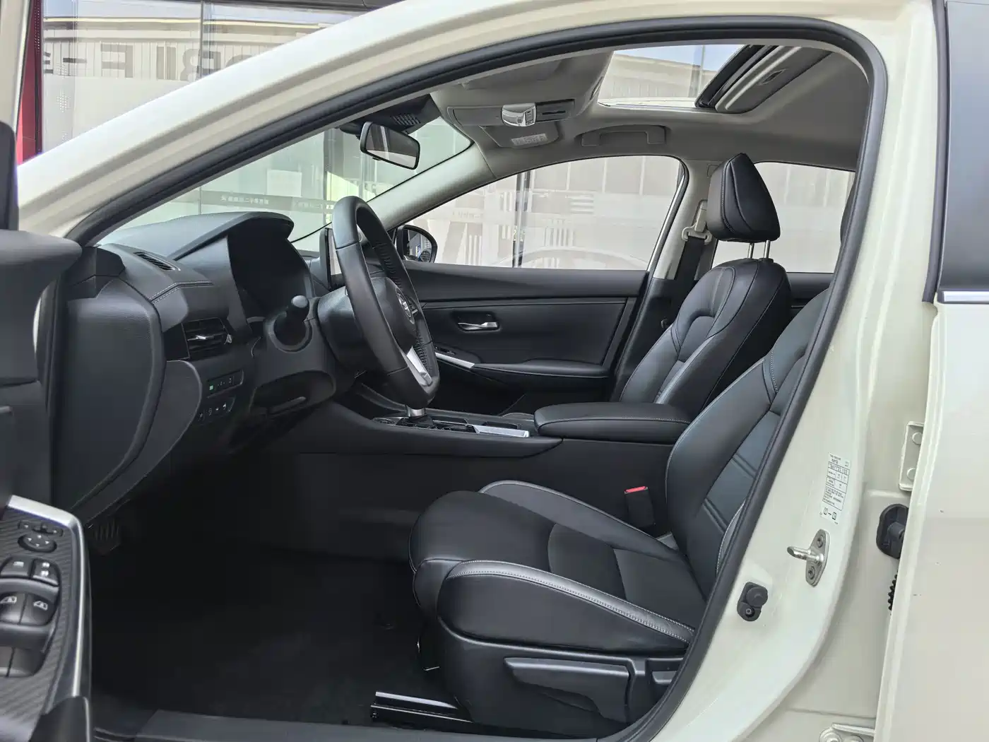 Nissan SYLPHY, миниатюра 9