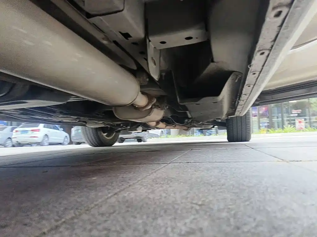 Photo 4 - Buick GL8