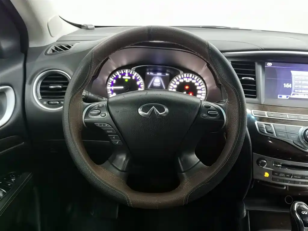 Infiniti QX60 (Import) 2018 2.5 S/C Hybrid FWD Champion Family Edition фото 11