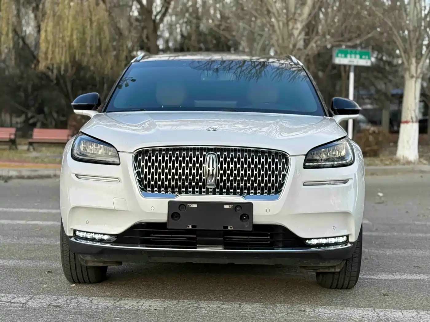 LINCOLN ADVENTURER