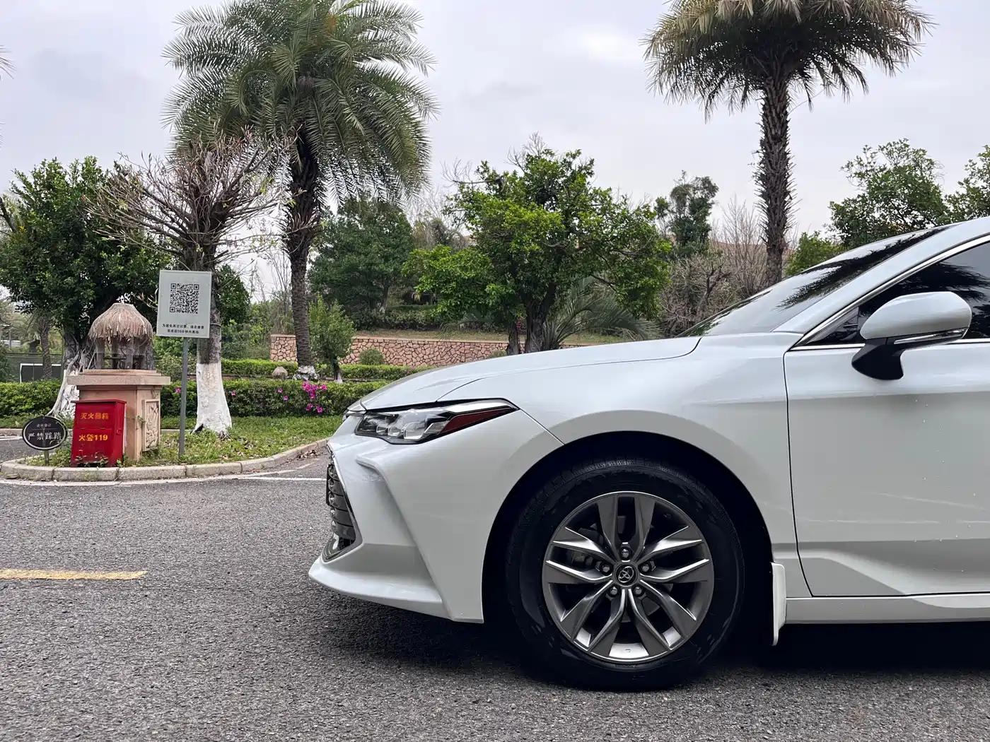 Toyota Avalon 2019 2.0L Luxury Edition (China VI) фото 12