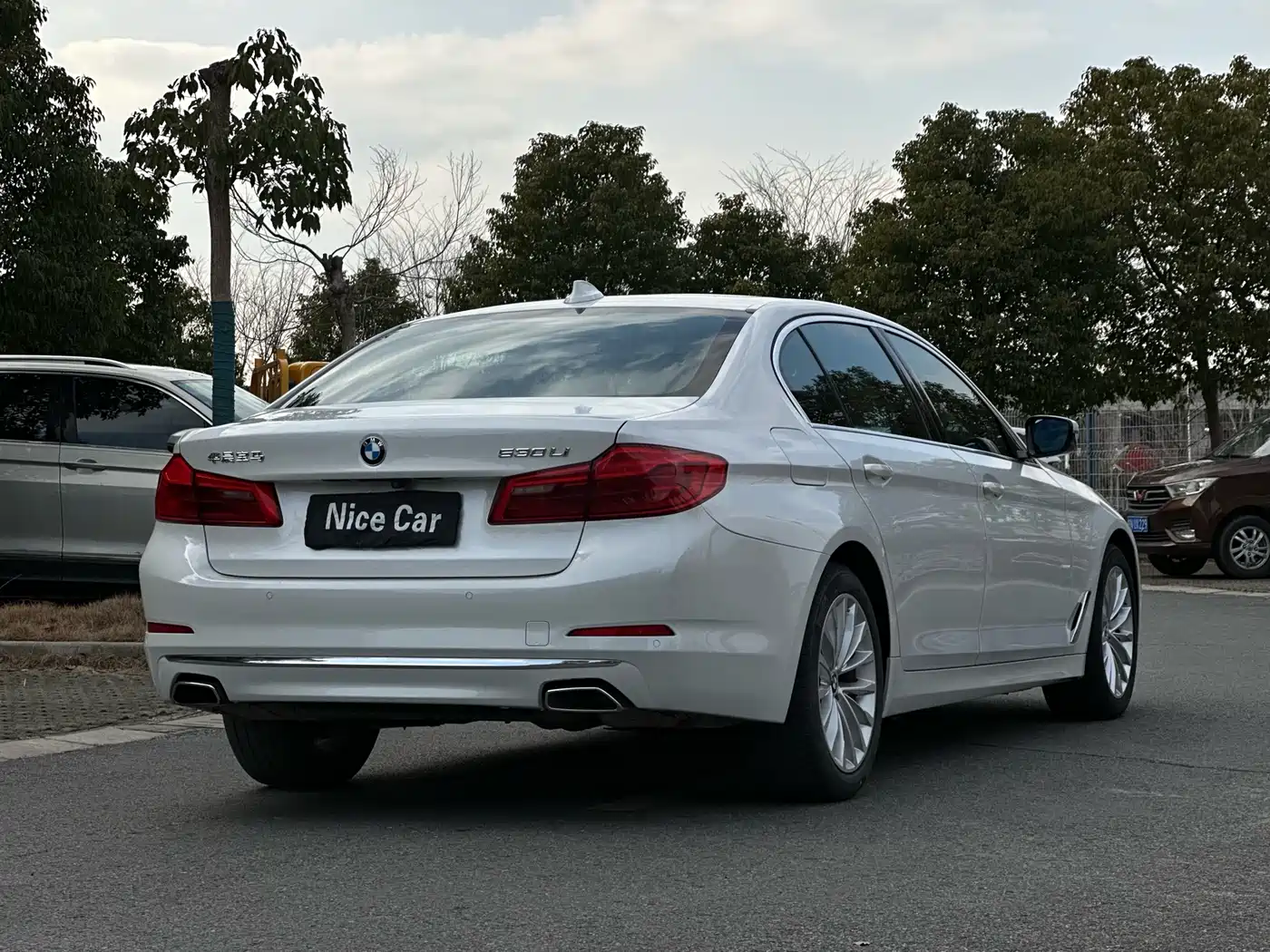 BMW 5 Series 2020 530Li Leading Luxury Package фото 24