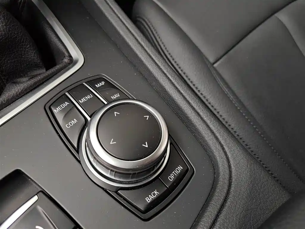 BMW 1 Series 2019 118i Fashion Edition фото 22
