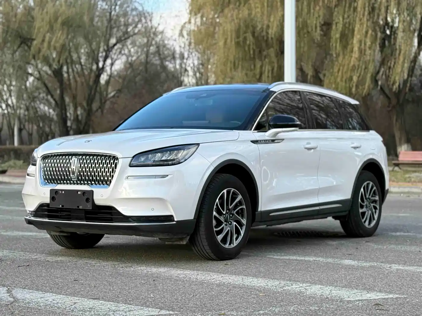 LINCOLN ADVENTURER