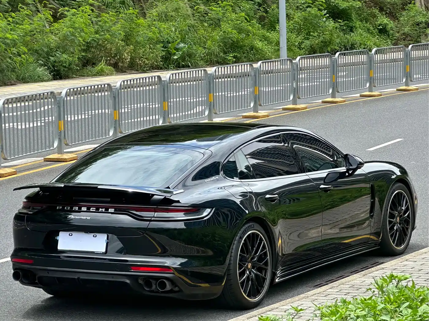 Porsche Panamera, миниатюра 17