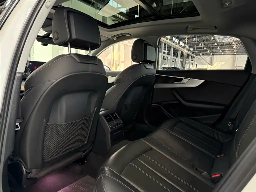 Audi A4L 2020 40 TFSI quattro Luxury Dynamic фото 10