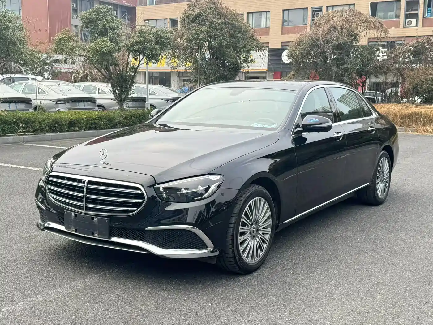 Mercedes-Benz E-Class 2023 E 300 L Luxury