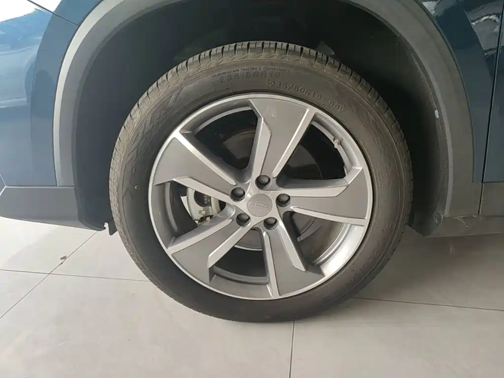 Geely Haoyue L 2024 2024 Model 2.0T DCT Premium