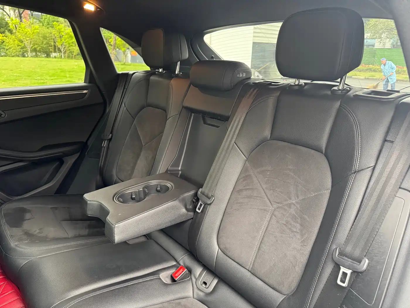Porsche Macan 2016 Macan 2.0T фото 14