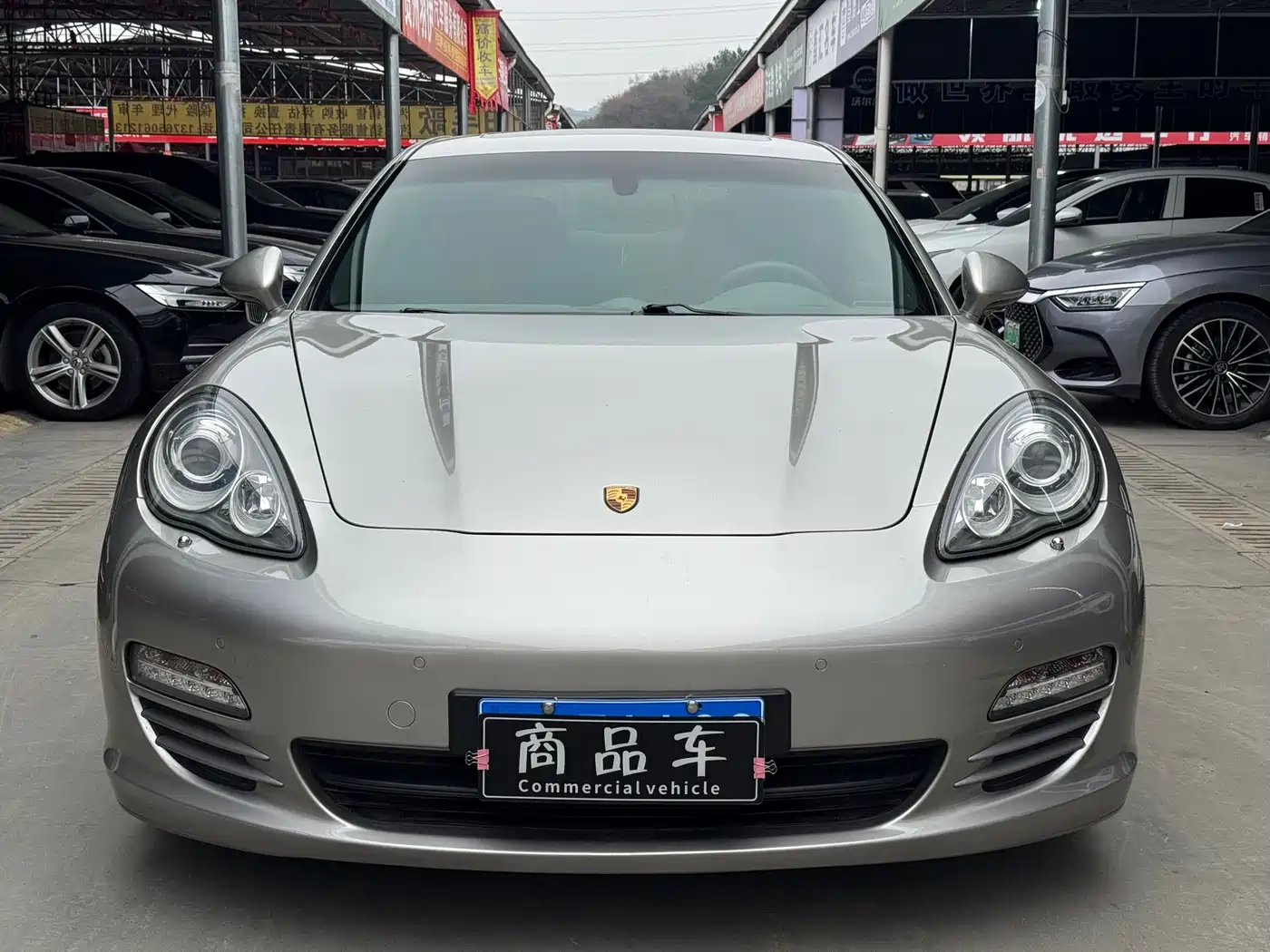 Porsche Panamera 2010 Panamera 4 3.6L фото 2