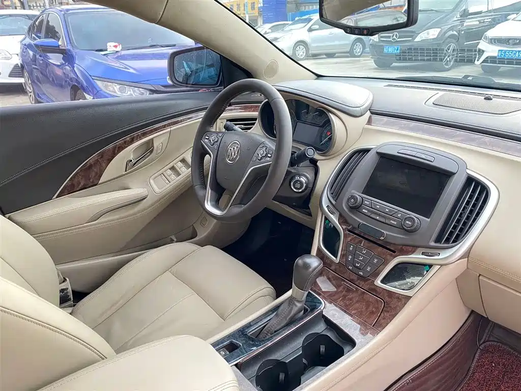 Buick LaCrosse 2013 2.0T SIDI Elite Technology фото 11