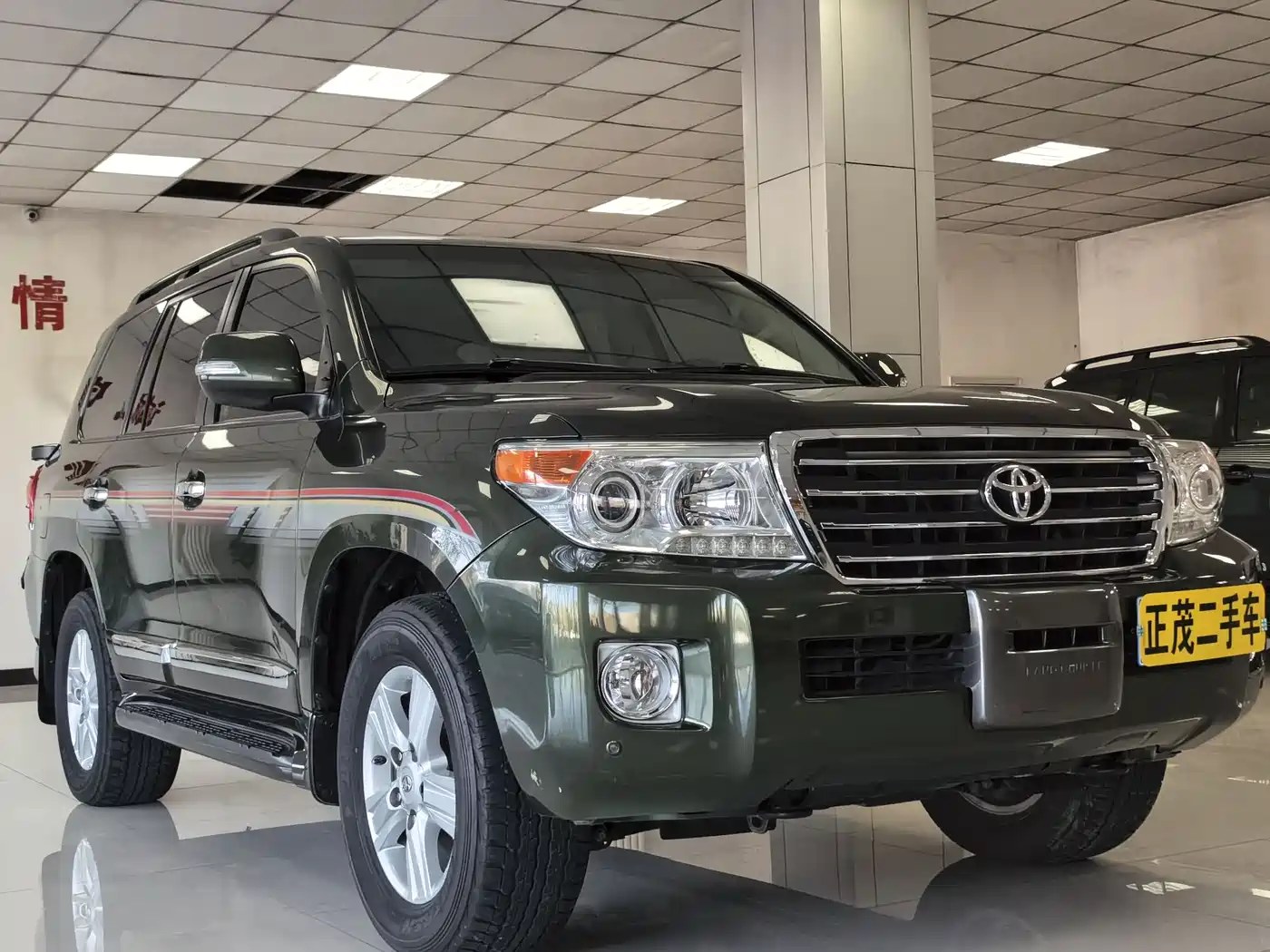 Toyota Land Cruiser (Import) фото 3