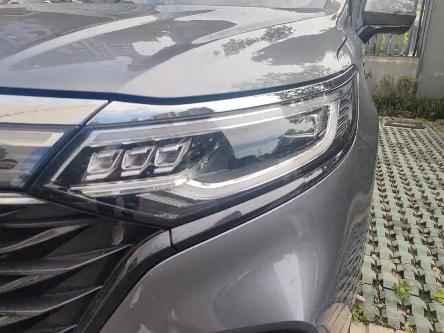 Roewe iMAX8 2022 2021 400TGI Supreme Series Honor