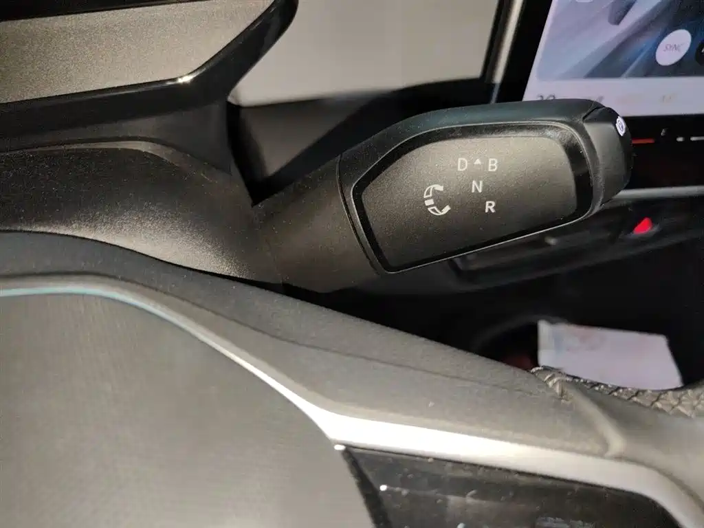 Volkswagen ID.3 2025 Smart Outstanding Edition фото 7
