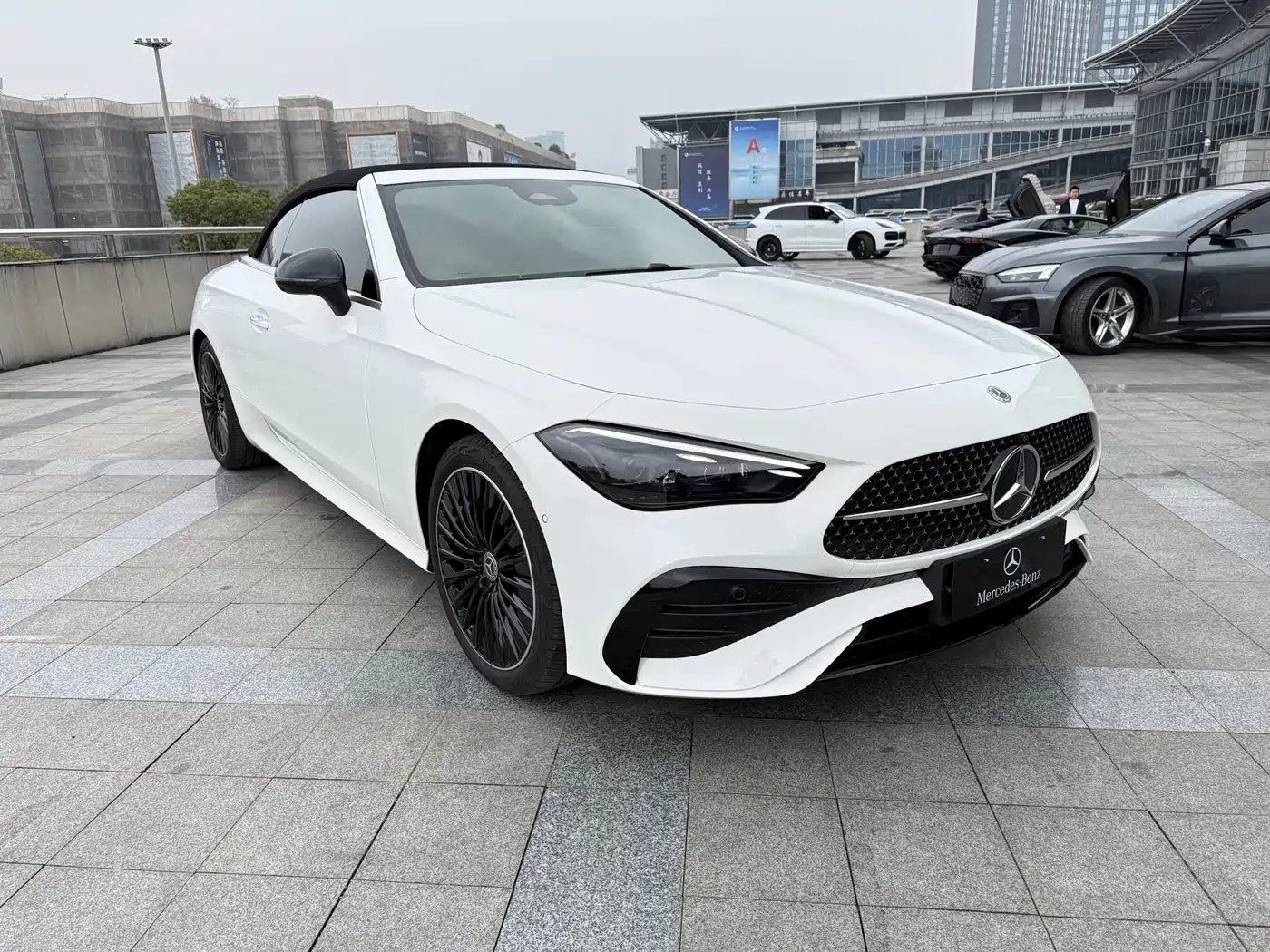 Mercedes-Benz CLE 2025 CLE 300 4MATIC Convertible фото 3