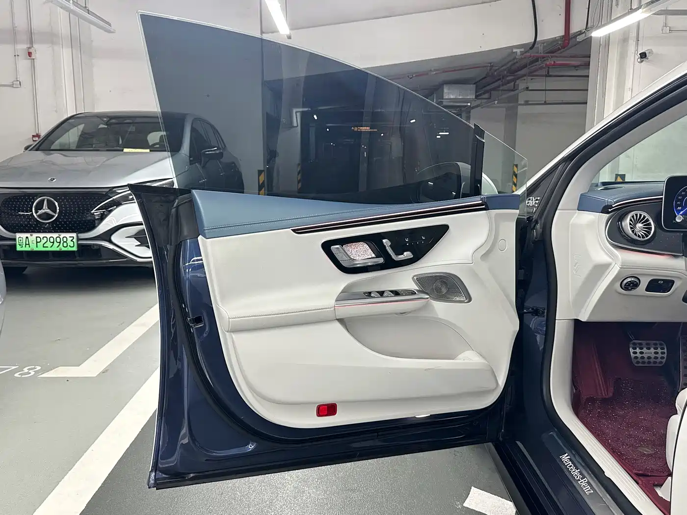 Mercedes-Benz EQE 2022 350 Pioneer Special Edition фото 12
