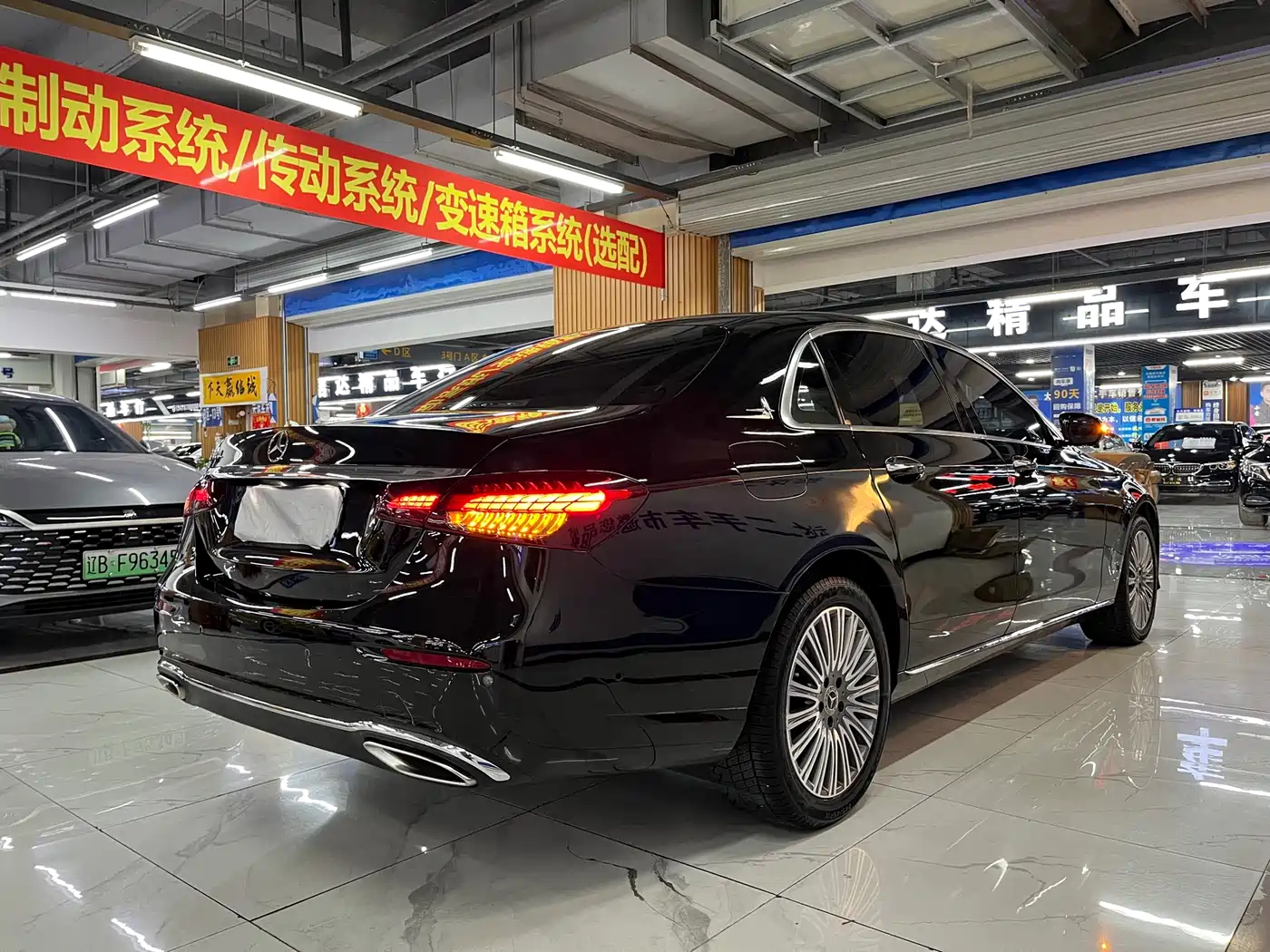 Mercedes-Benz E-Class 2023 E 300 L Luxury фото 5