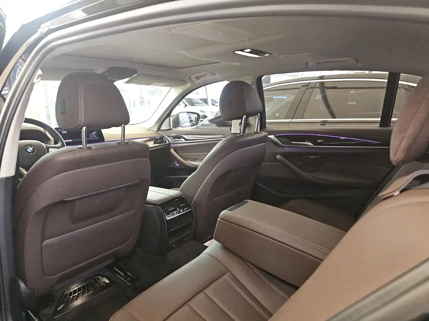 BMW 5 Series 2020 525Li Luxury Package фото 8