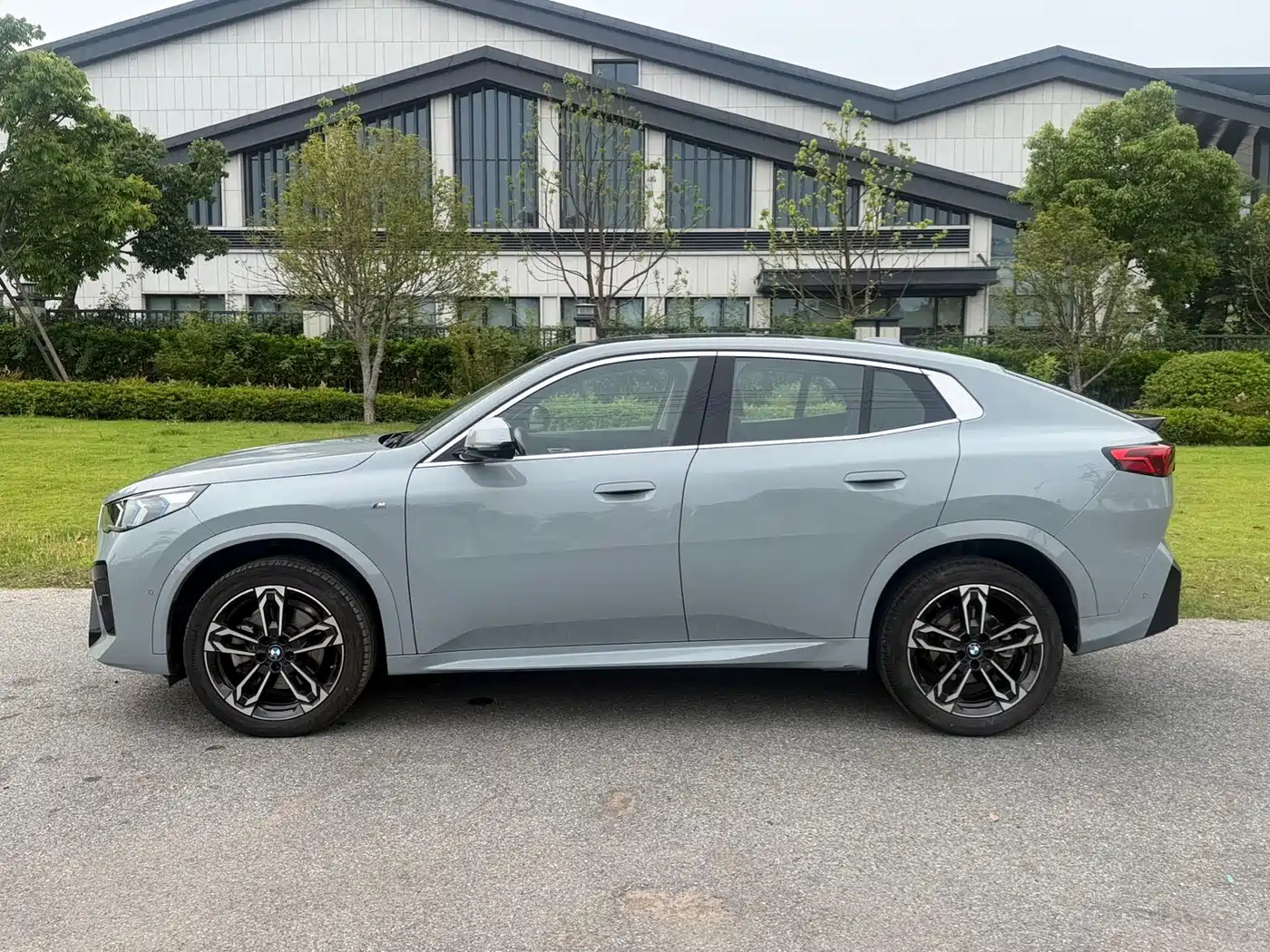 BMW X2 (Import) 2024 sDrive25i M Sport Package фото 3