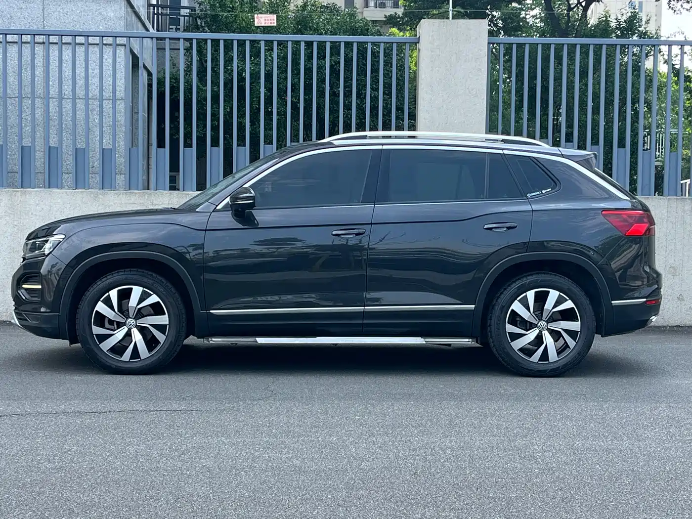 Volkswagen Tayron 2019 330TSI 2WD Luxury China VI фото 4