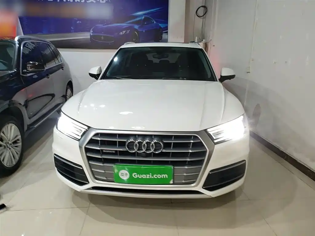 Audi Q5L 2018 40 TFSI Prestige Progressive (China V) фото 3