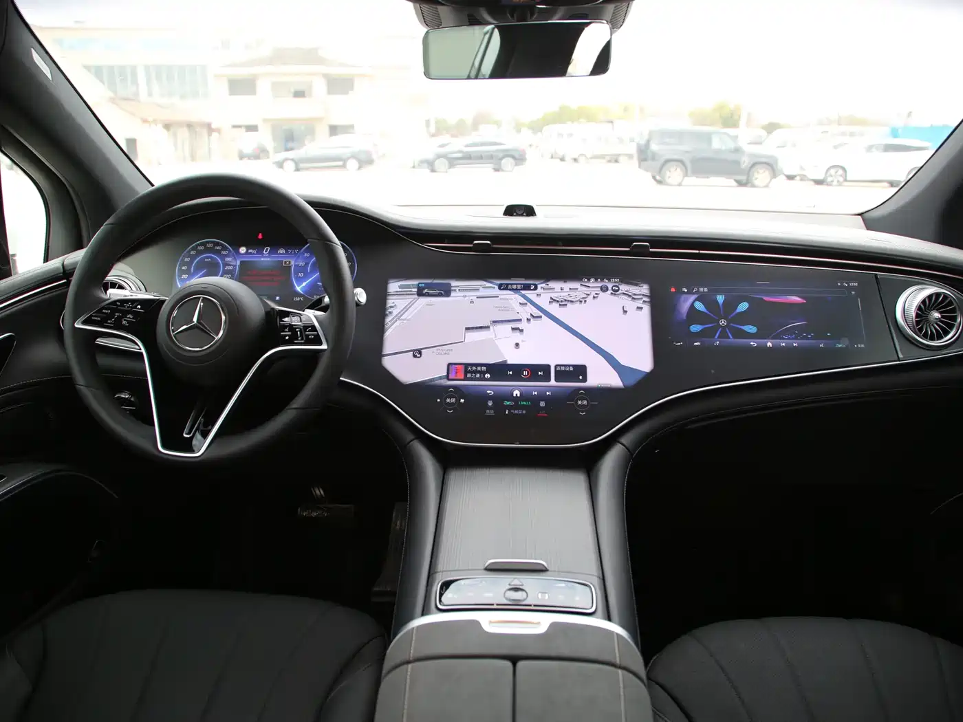 Mercedes-Benz EQS SUV 2023 450+ фото 4