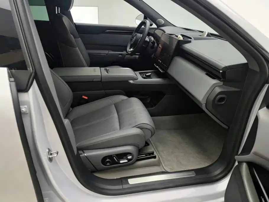 ZEEKR 7X 2025 2025 Model 75kWh RWD Smart Driving Edition