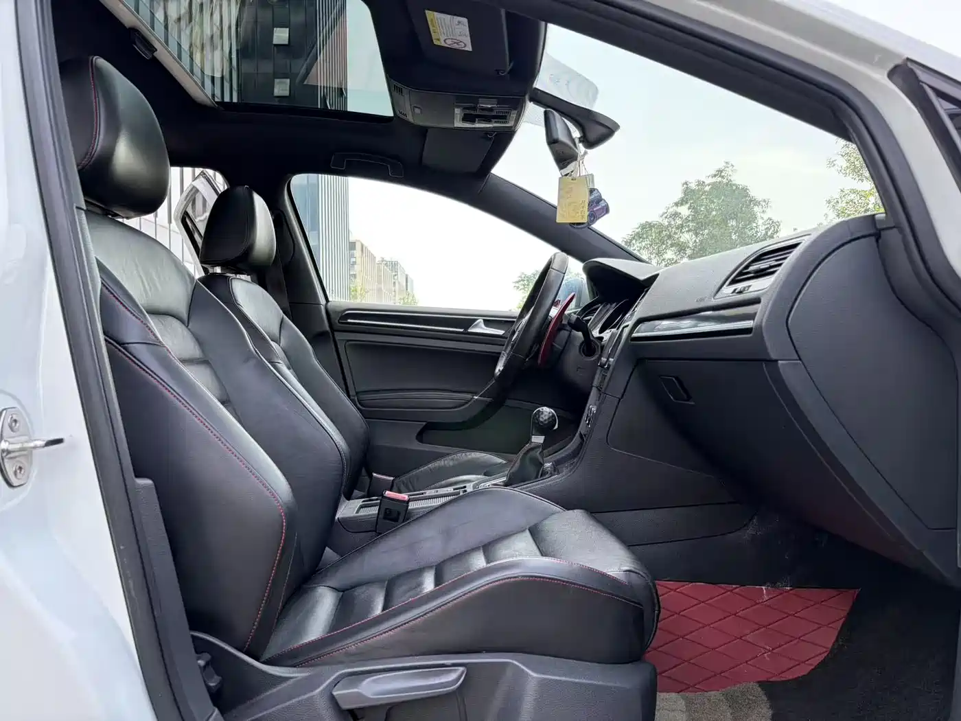 Volkswagen Golf GTI 2016 2.0TSI GTI фото 20