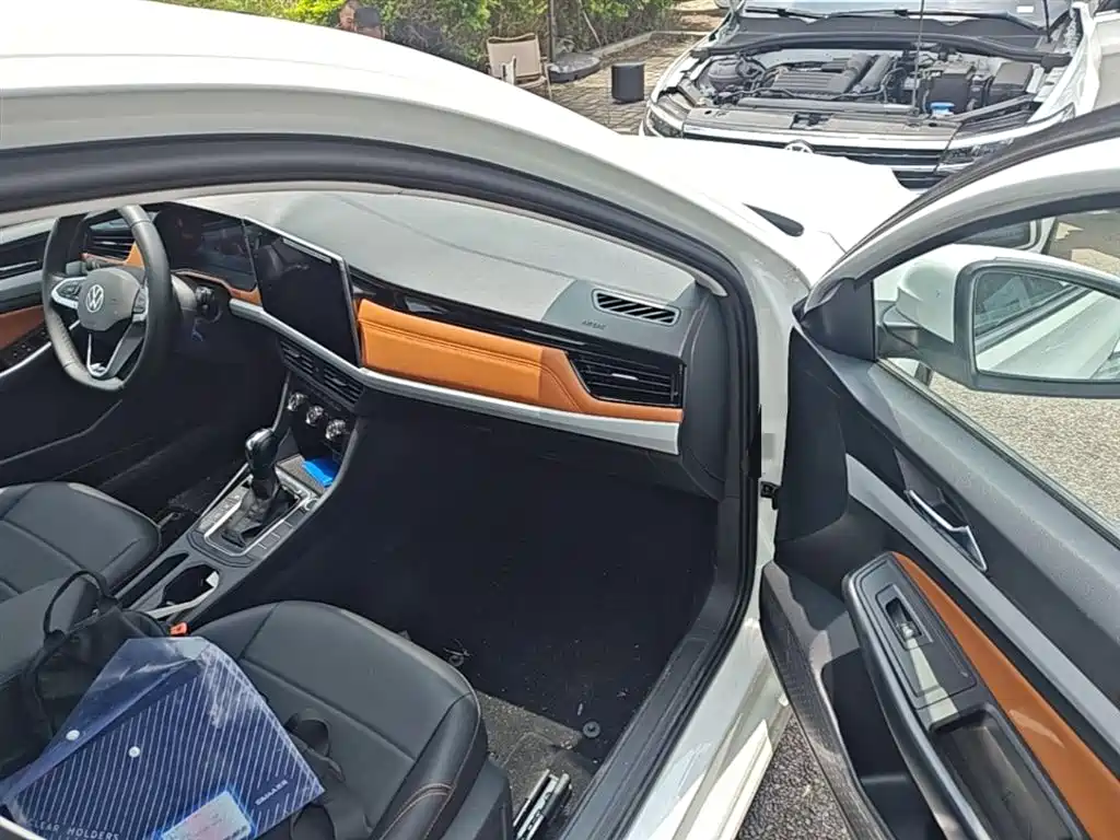 Volkswagen Bora 2025 Facelift 200TSI DSG Navigation Edition фото 11