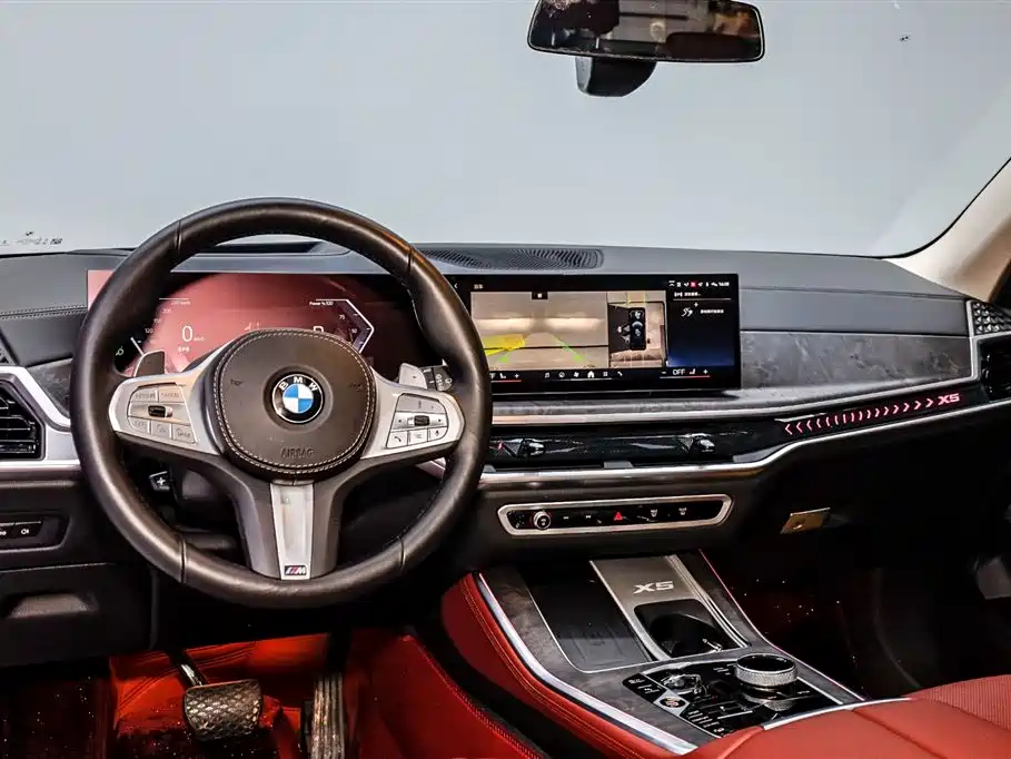 BMW X5 2023 xDrive 30Li Premium M Sport Package фото 16