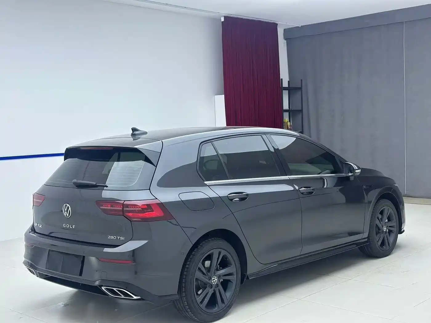Volkswagen Golf 2021 280TSI DSG R-Line фото 6