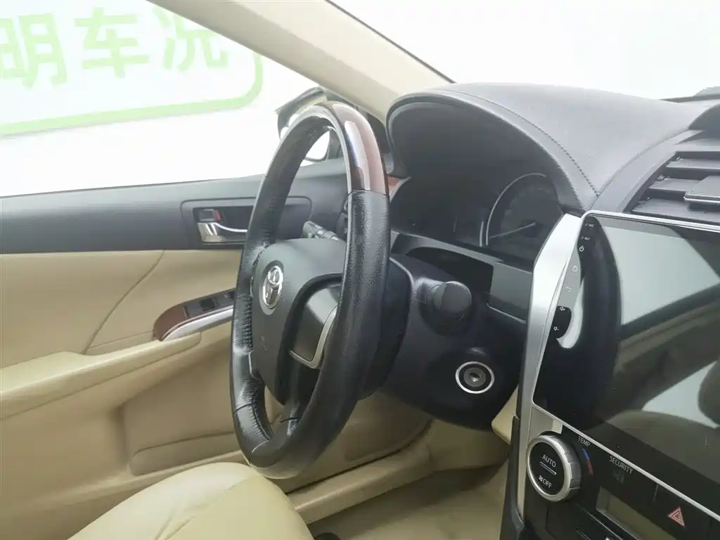 Toyota Camry 2013 2.0G Comfort фото 22