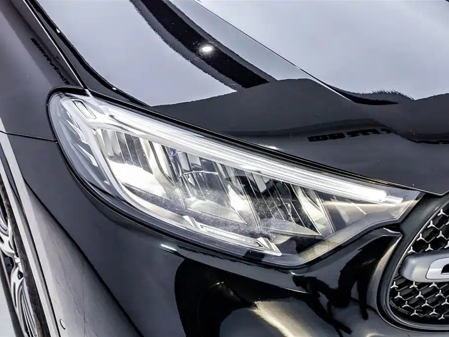 Mercedes-Benz GLC 2025 Model Year GLC 260 L 4MATIC Luxury фото 26