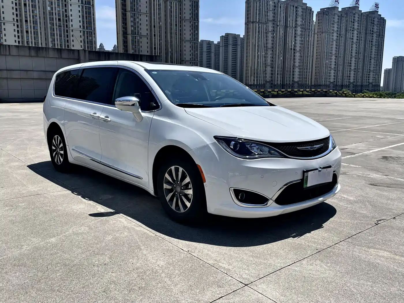 Chrysler Grand Caravan PHEV (Import) 2025 2019 3.6L Plug-in Hybrid