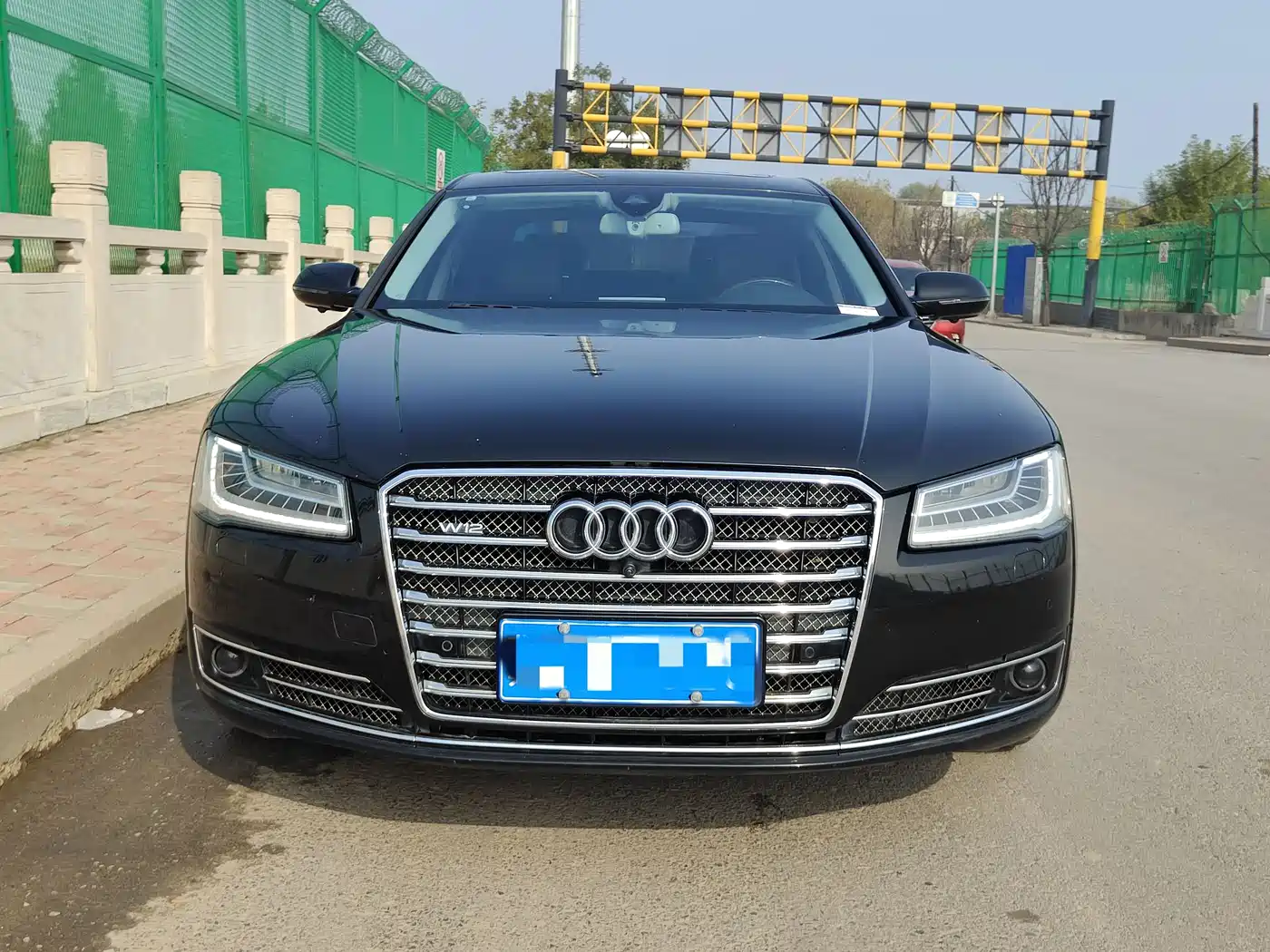 Audi A8 2016 A8L 45 TFSI quattro Comfort фото 2