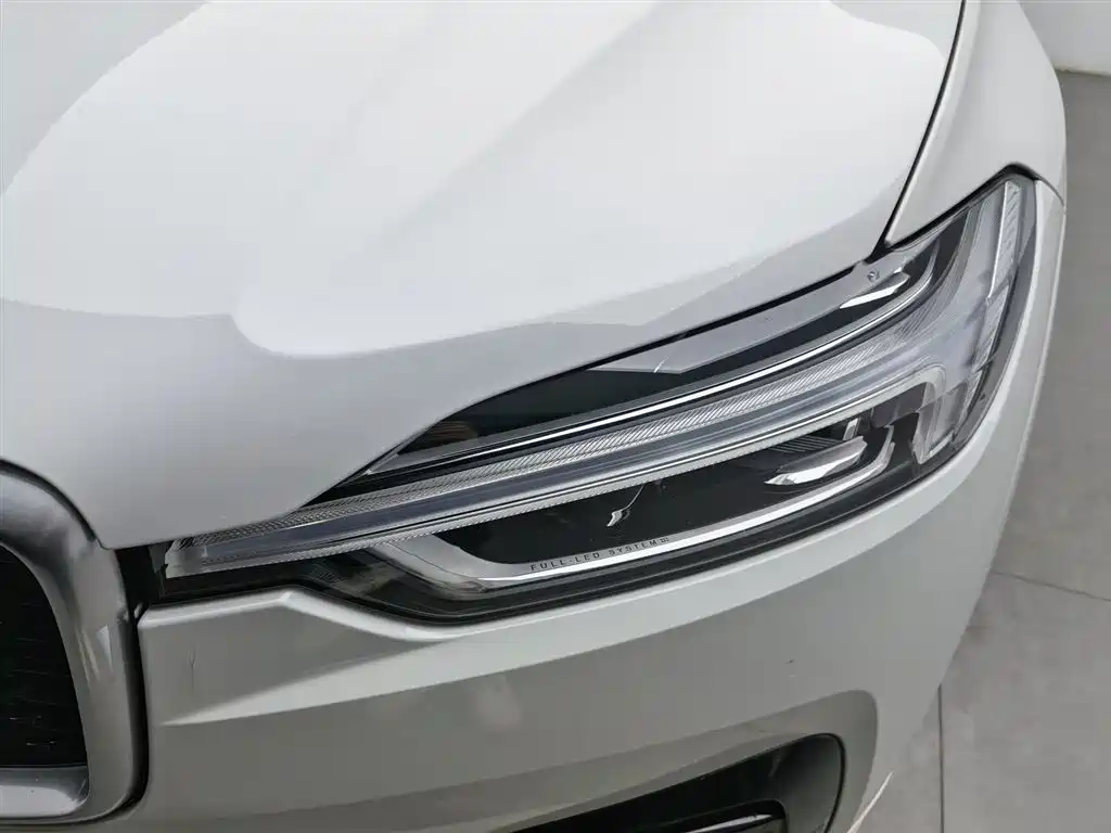 Volvo XC60 2018 T5 AWD Inscription Sport Edition фото 7