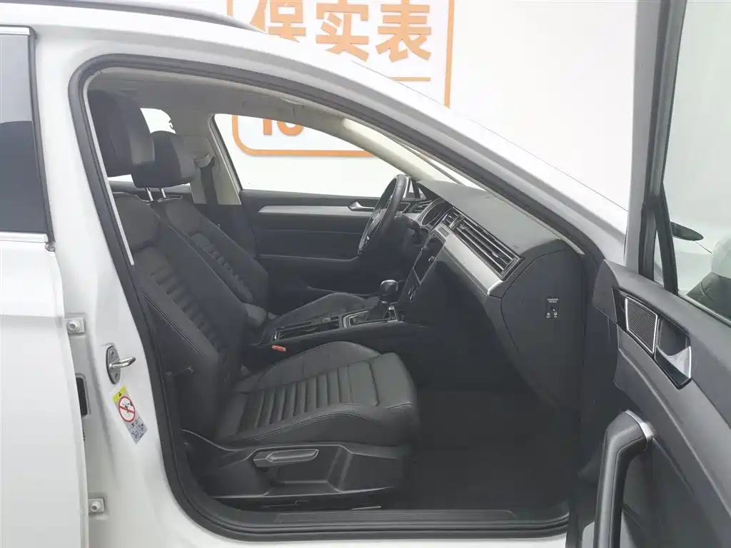 Volkswagen Weilan 2018 380TSI 2WD Comfort Edition фото 23