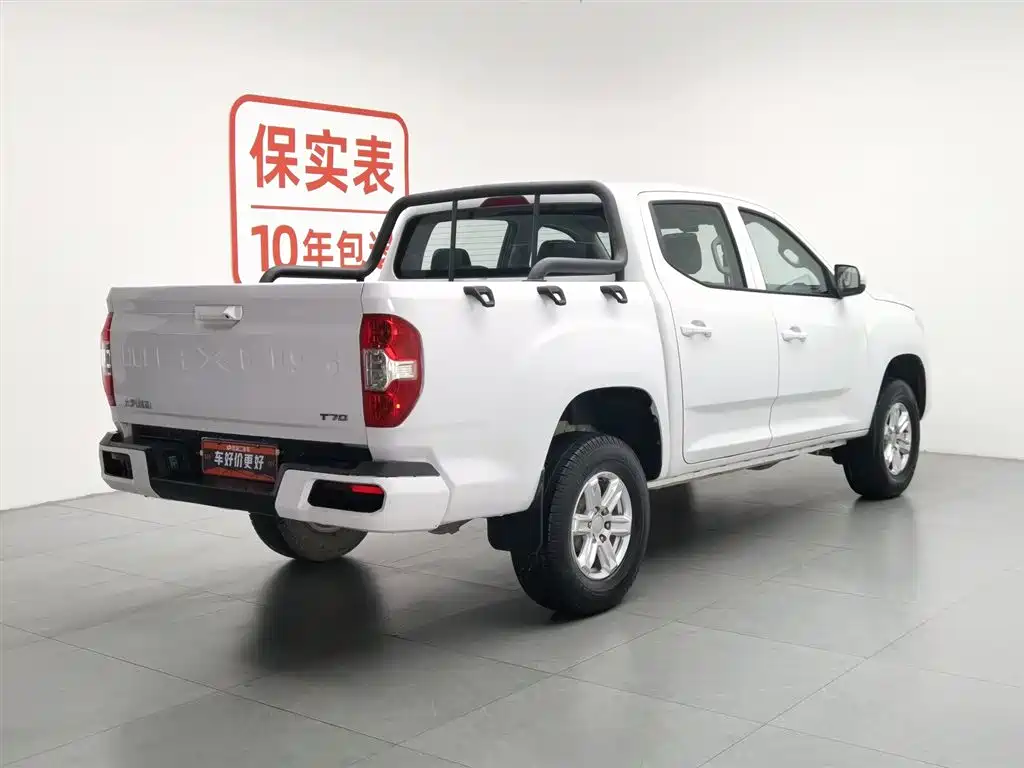 SAIC Maxus Maxus T70 2020 2.0T Gasoline Manual 2WD Elite Standard Bed High Chassis фото 2